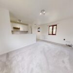 flat to rent walnut tree