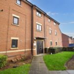 Entrance to apartment for rent in Milton Keynes