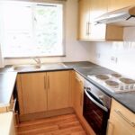 Kitchen with white goods in apartment to rent near Milton Keynes