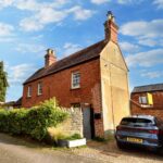 Three bedroom cottage to rent in Milton Keynes